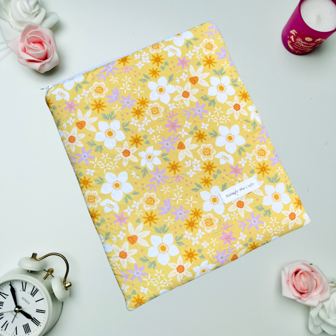 Narcissus - Book Sleeve