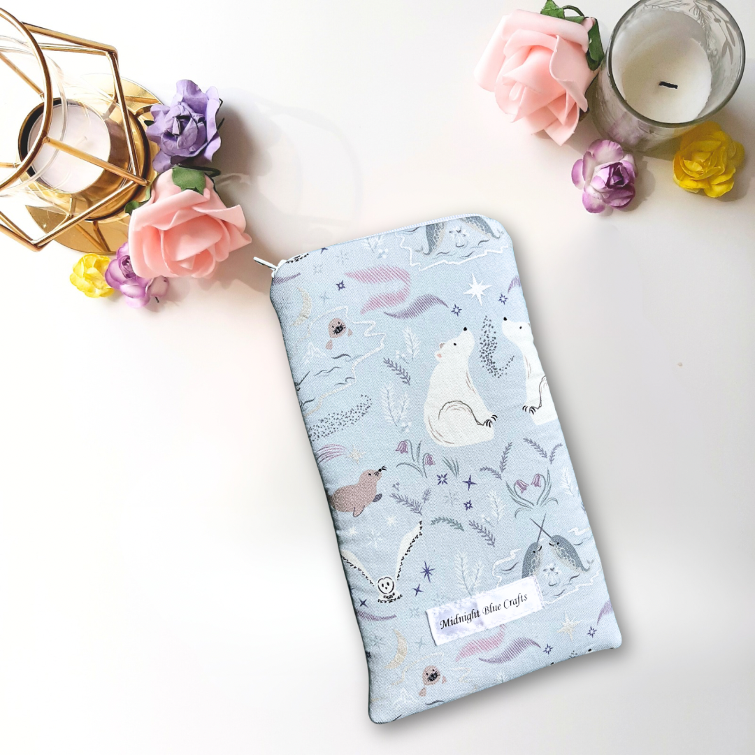 Arctic Winter - Phone Sleeve