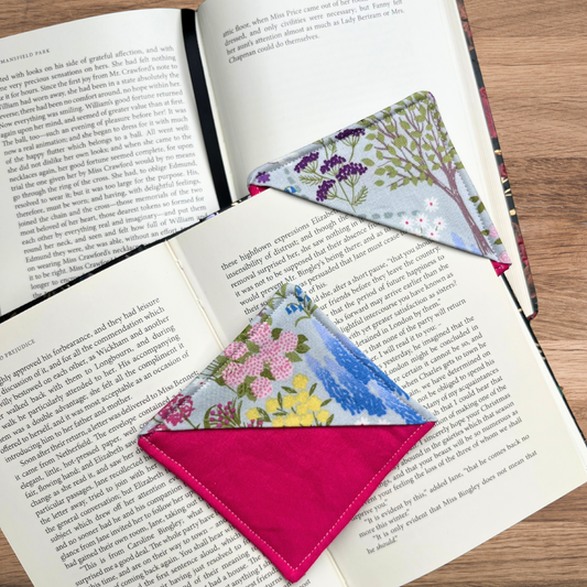 Summer Garden Corner Bookmark