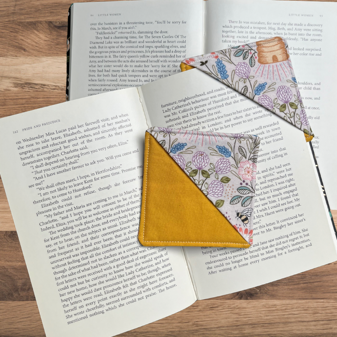 Bumblebee Queen Bee Cream -  Corner Bookmark