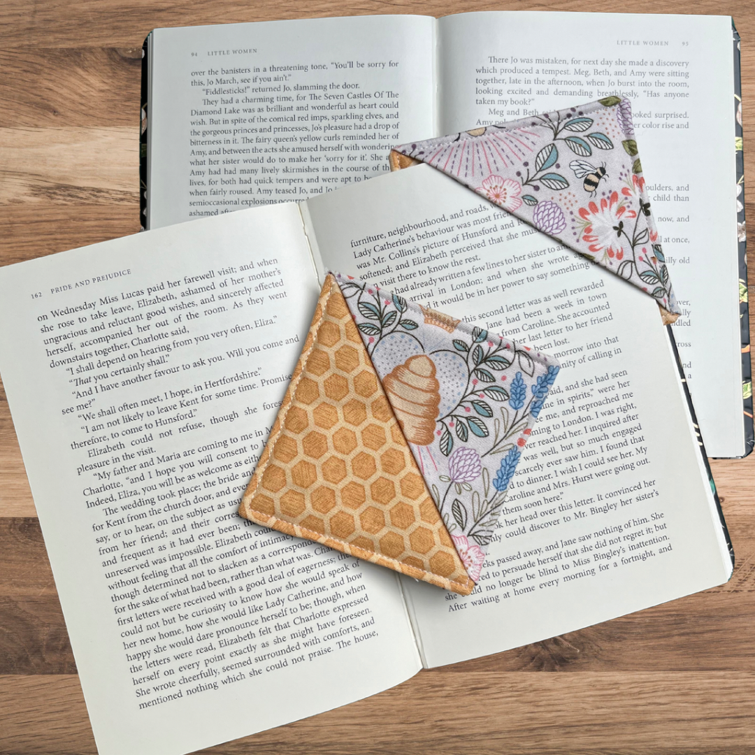 Bumblebee Queen Bee Cream -  Corner Bookmark